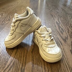 Nike Air Forces size 7c